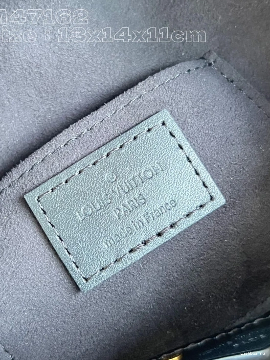 WIS VUITTON Case-13*14*11.5CM In LOUIS Just 0808